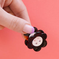 Sarah Hearts - Mini Hair Claw Clip - Daisy Button Tortoise Shell