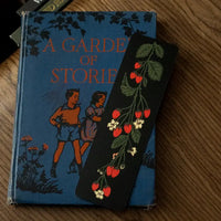 Stay Home Club - Bookmark - Strawberry Runner