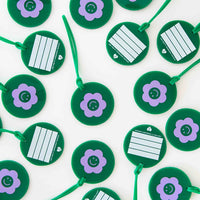 Sarah Hearts - Luggage Tag - Smiley Daisy Flower