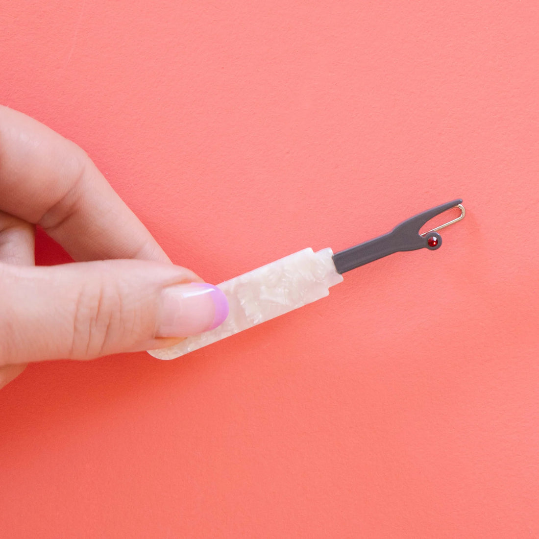 Sarah Hearts - Barrette - Seam Ripper