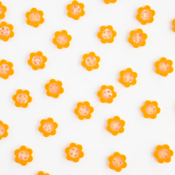 Sarah Hearts - Buttons - Yellow Daisy - Small