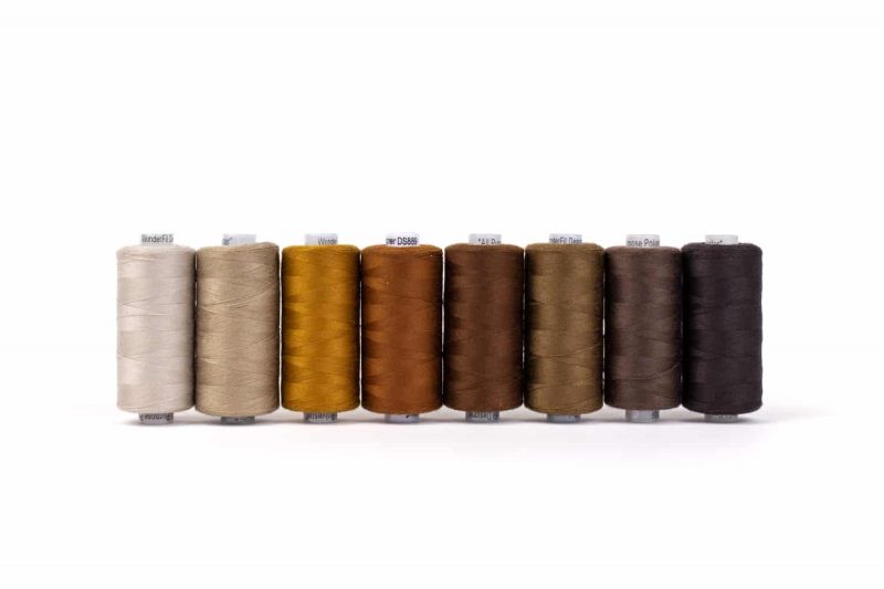 Wonderfil - Designer and Serger Thread Pack - 8 Spools - Assorted