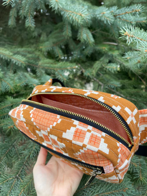 The Blanket Statement - Emerson Crossbody Bag