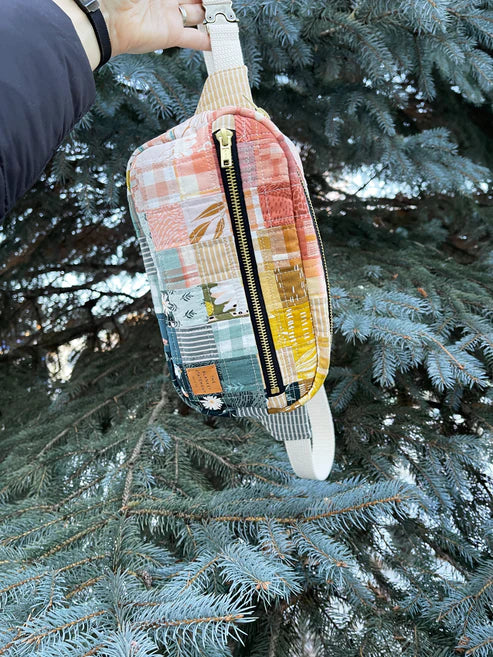 The Blanket Statement - Emerson Crossbody Bag