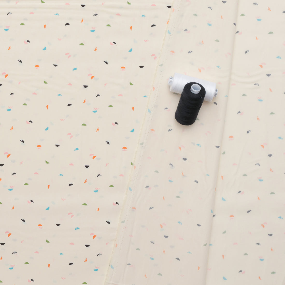 AGF - Cotton - Modernista - Color - Crescents