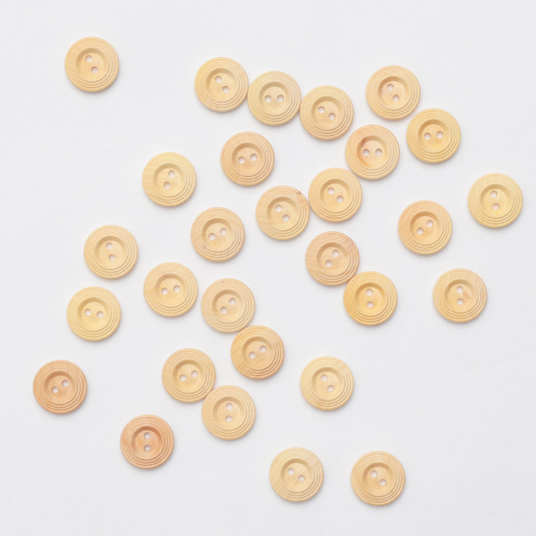 Elan - 2-Hole Button - 18mm - Wooden - Mustard