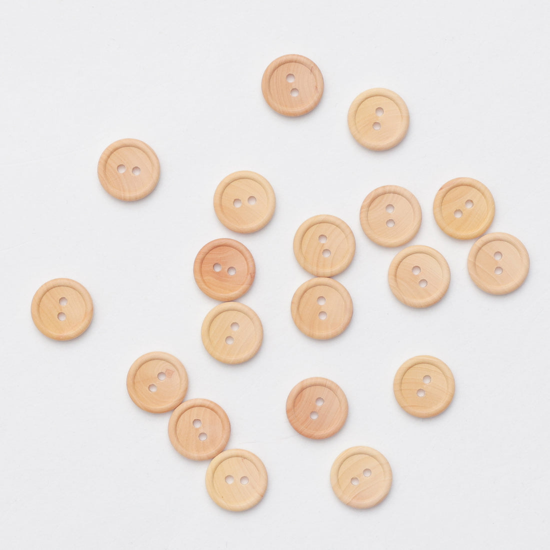 Elan - 2-Hole Button - 14mm - Wooden - Natural
