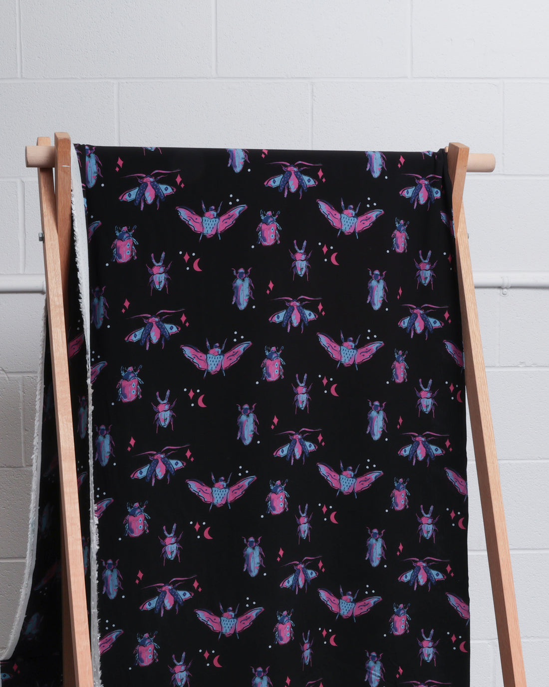 Roo-tid - Viscose - Challis - Wonder