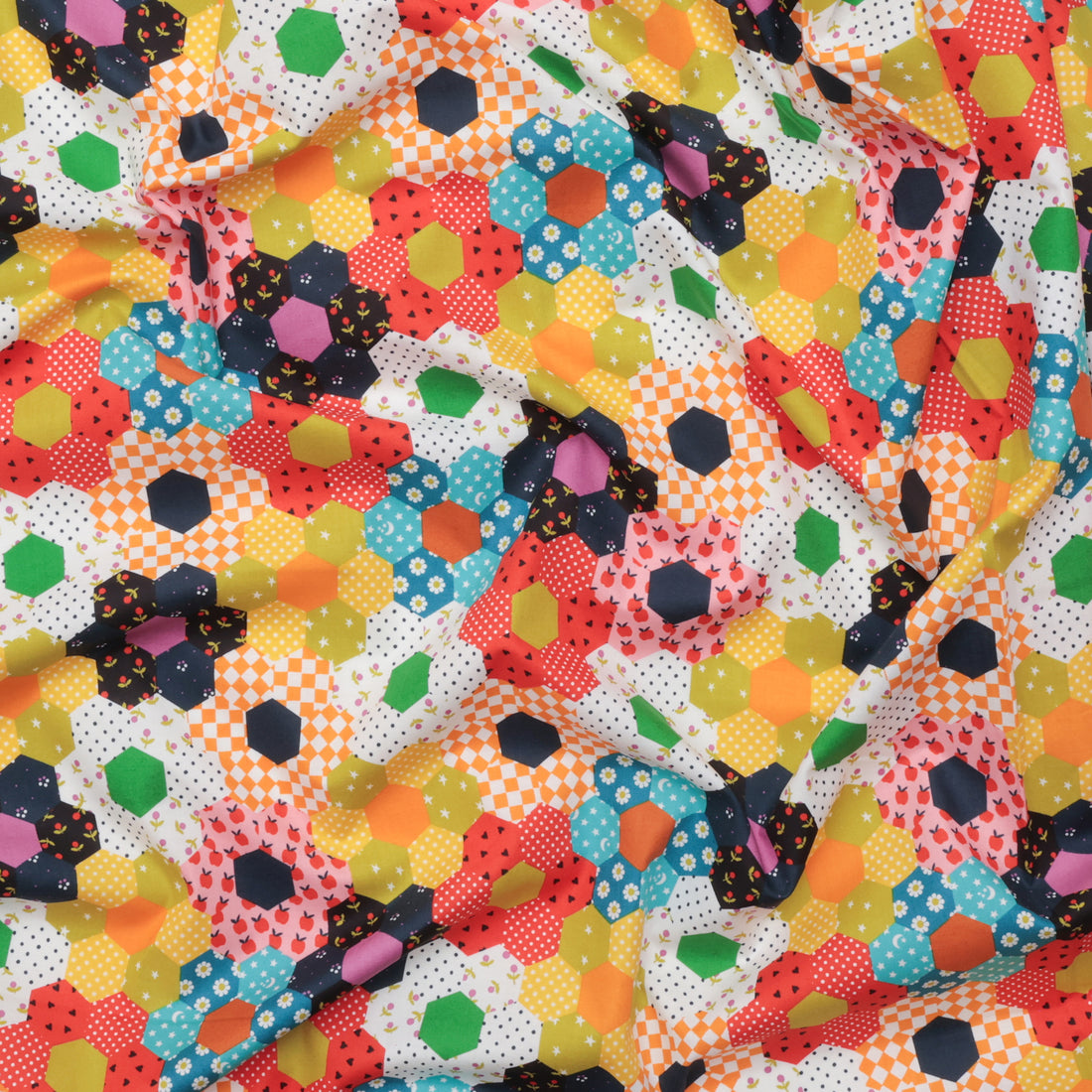 Ruby Star - Cotton - Catnap - Flower Garden - Warm Red