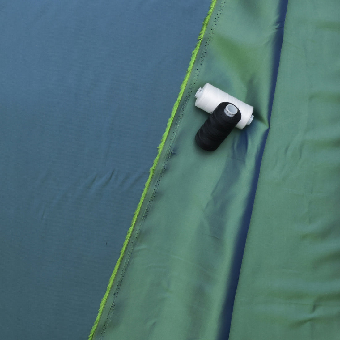 Poly Viscose - Lining - Two Tone - Green Blue