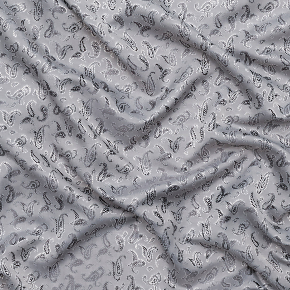 Poly Viscose - Lining - Bold Paisley - Silver