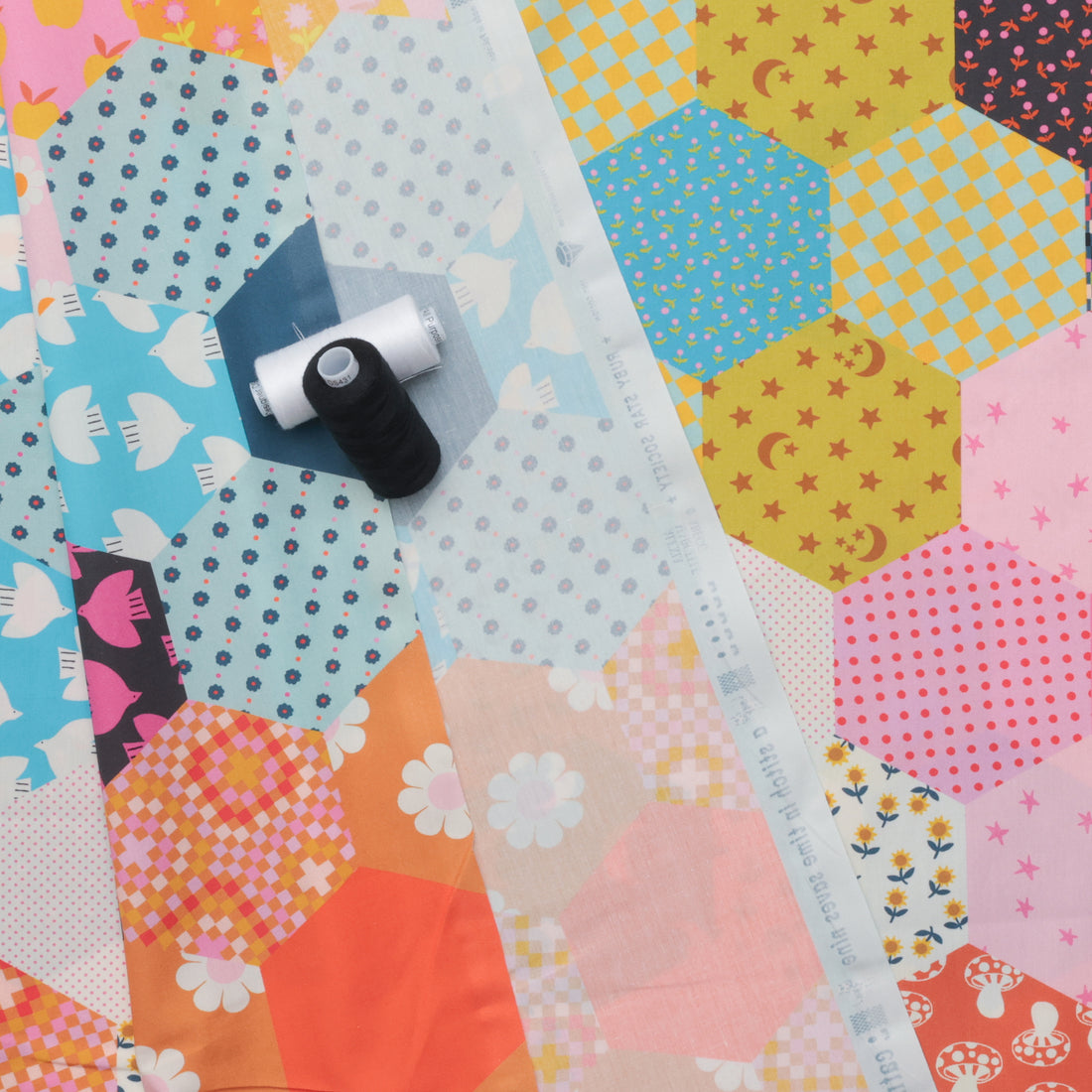 Ruby Star - Wideback Cotton - Catnap - Posy