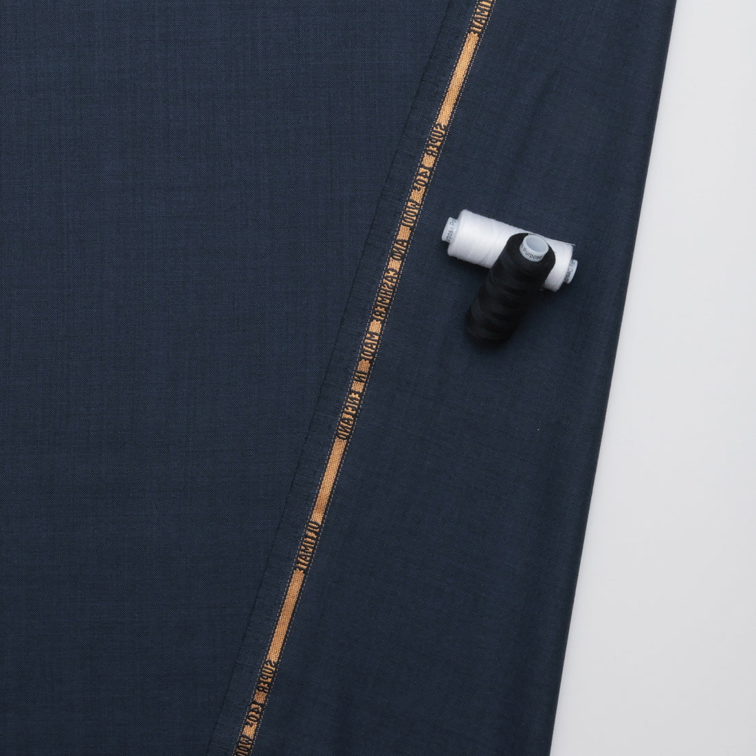 Wool Cashmere - Suiting - Twill - Indigo Black
