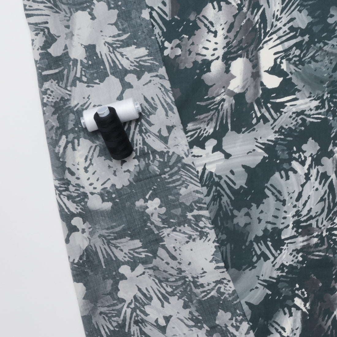 Cashmere Silk - Designer Print - Grey Charcoal