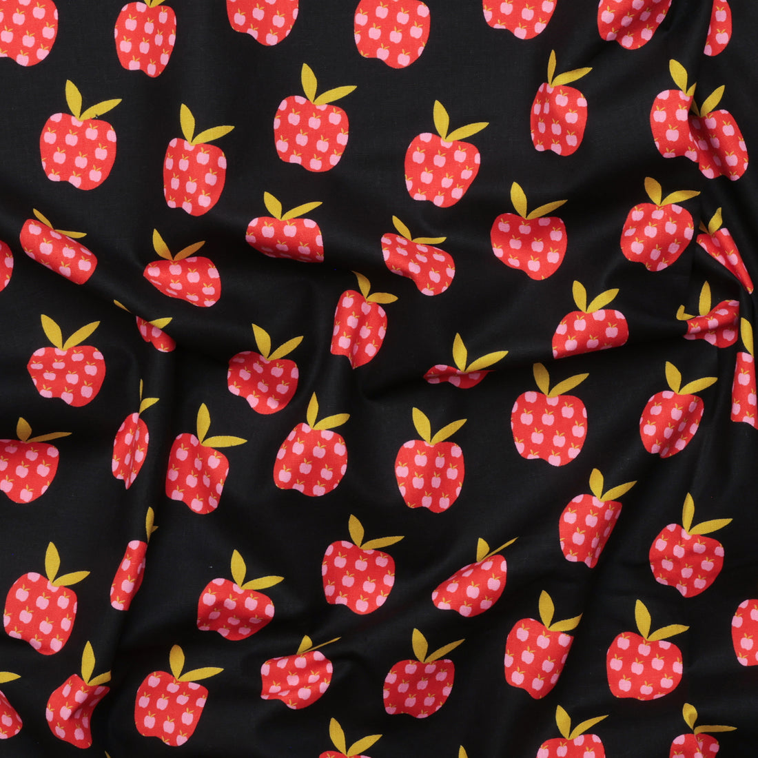 Ruby Star - Canvas - Mystic Fable - Big Apple - Black