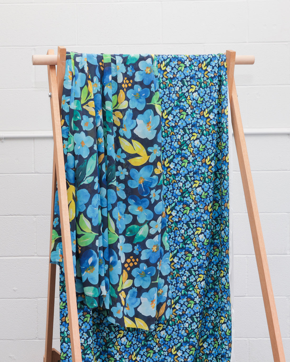 Poly - Chiffon - Digital Print - Navy Aqua