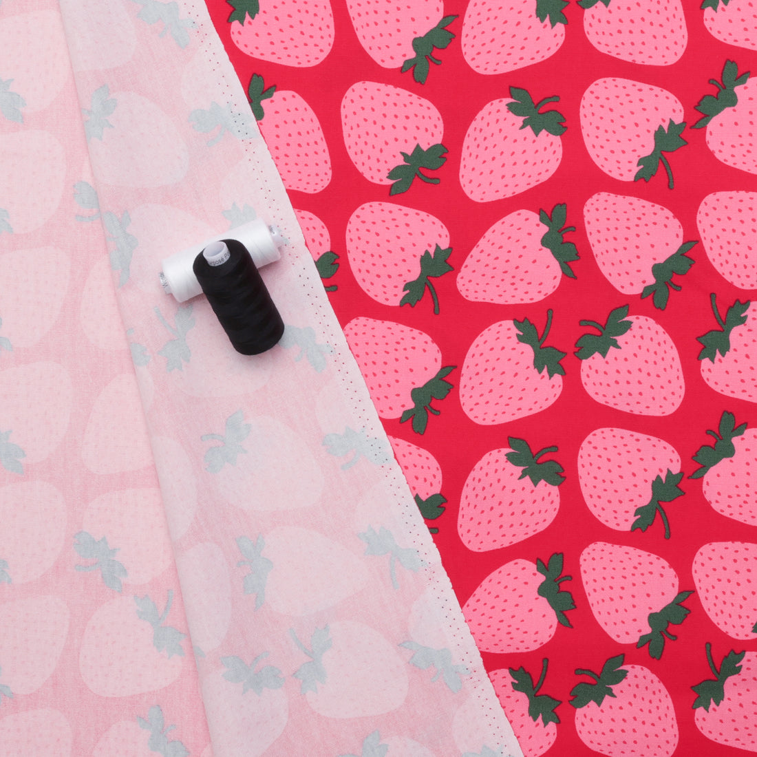 Sevenberry - Cotton - Canvas - Large Strawberries - Red