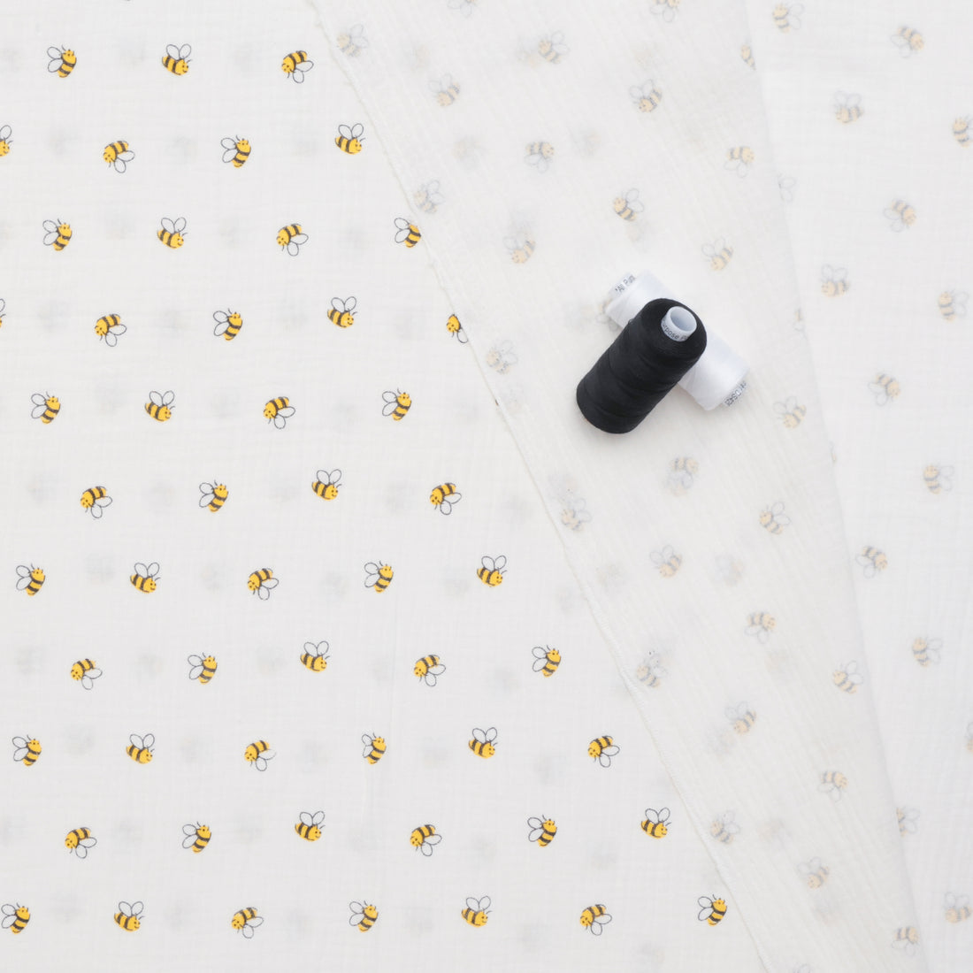 Cotton - Double Gauze - Print - Bees