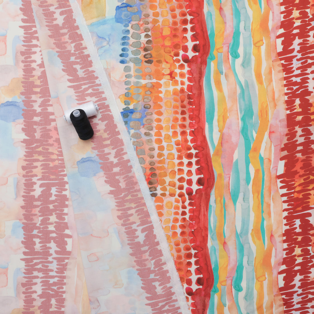 Viscose - Crepe - Digital Print - Watercolor - Coral