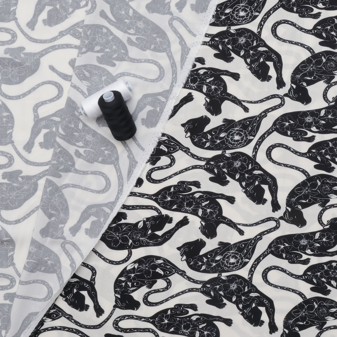 Rayon - Picasso Poplin - Digital Print - Ivory Black