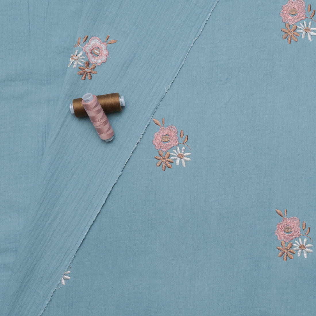 Katia - Cotton - Double Gauze Embroidery - Winter Flowers