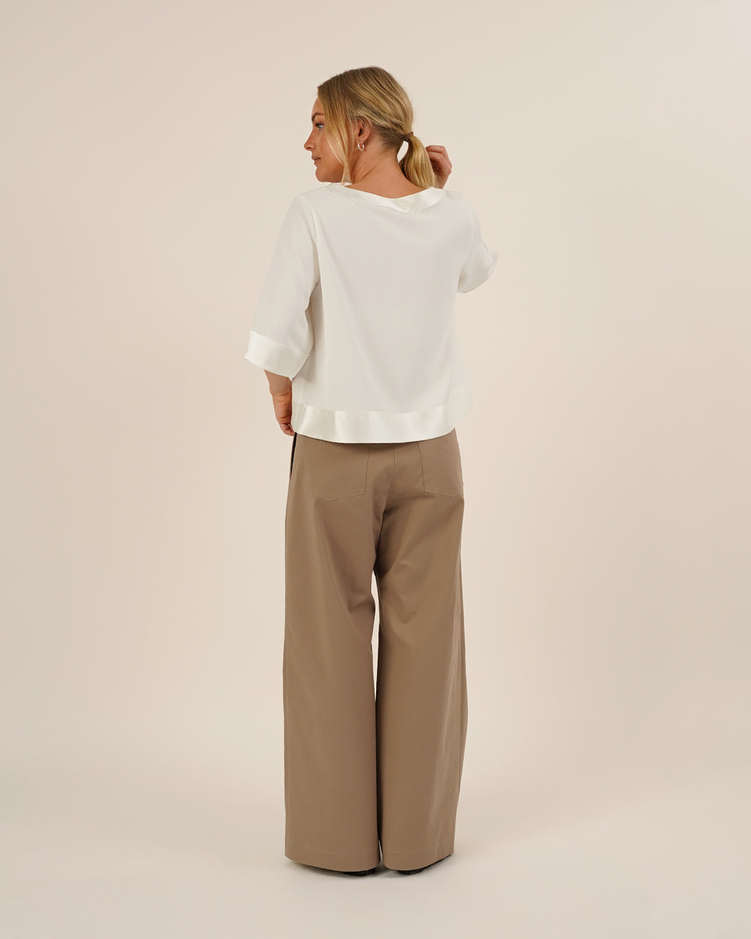 Wardrobe By Me - Silke Blouse