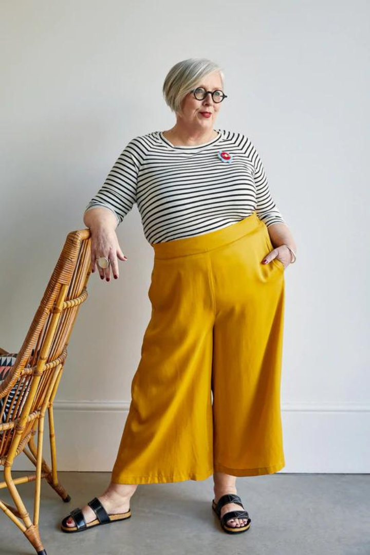 Ahead of the Curve - J. Rushmore - Book