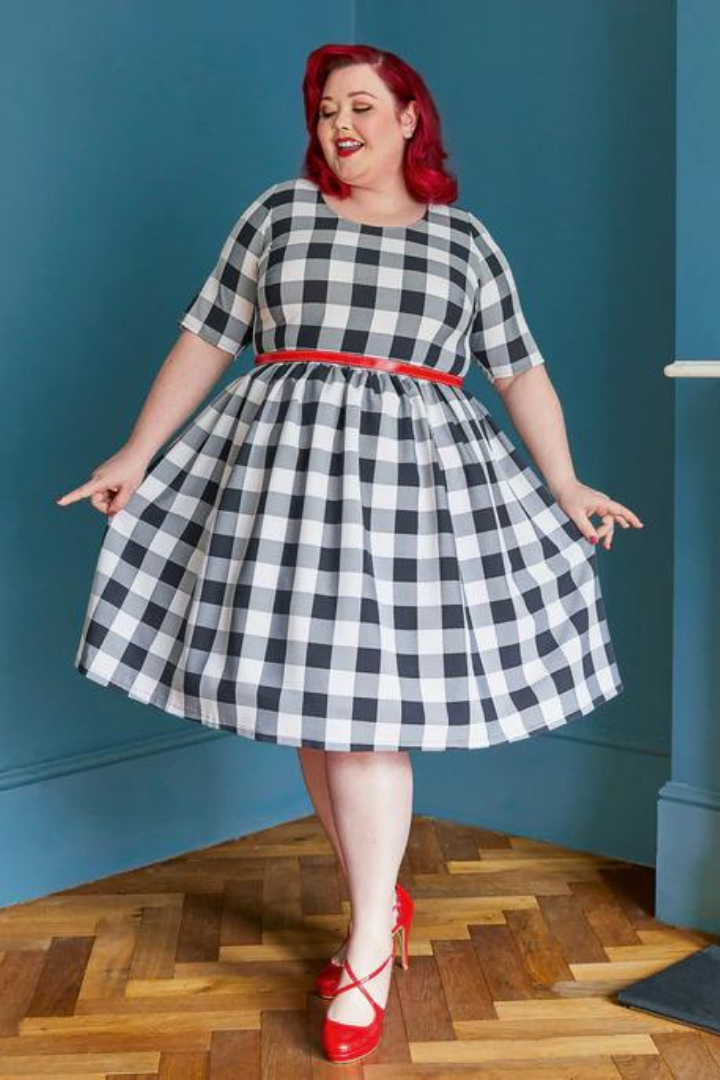 Ahead of the Curve - J. Rushmore - Book