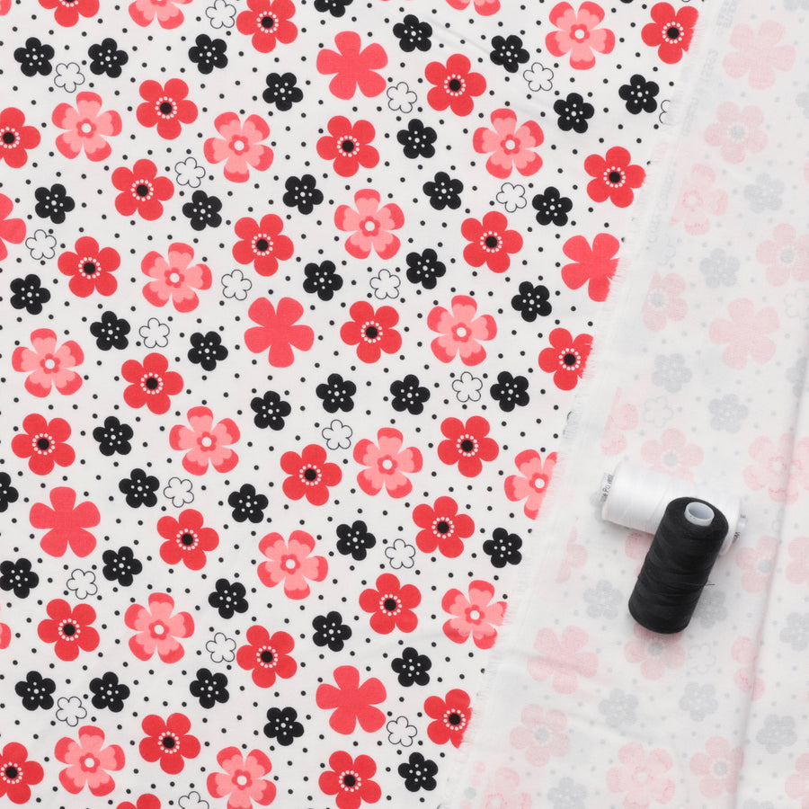 Cozy Cotton - Flannel - Flowers - Red
